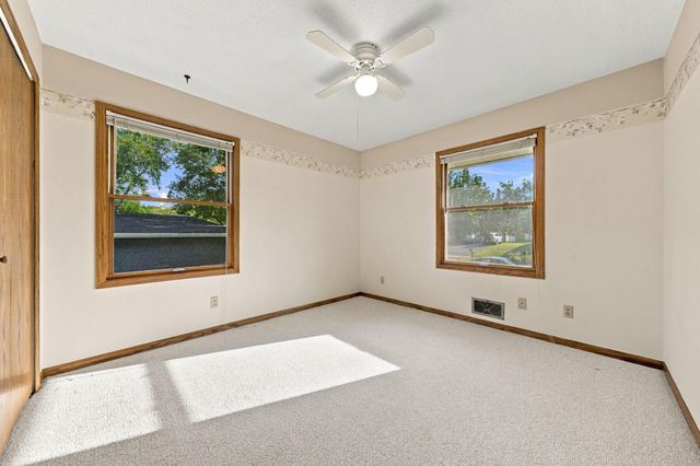 2749 Hilltop Court, North Saint Paul, MN 55109