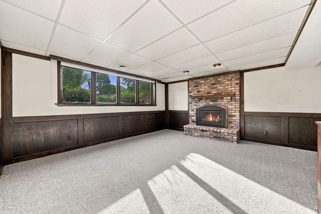 2749 Hilltop Court, North Saint Paul, MN 55109