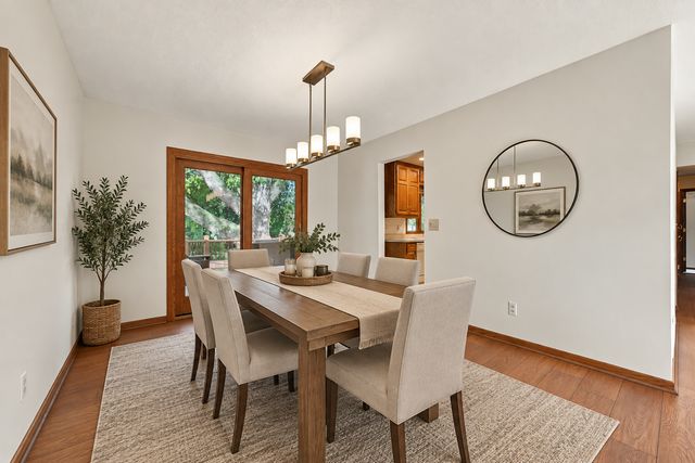 2749 Hilltop Court, North Saint Paul, MN 55109