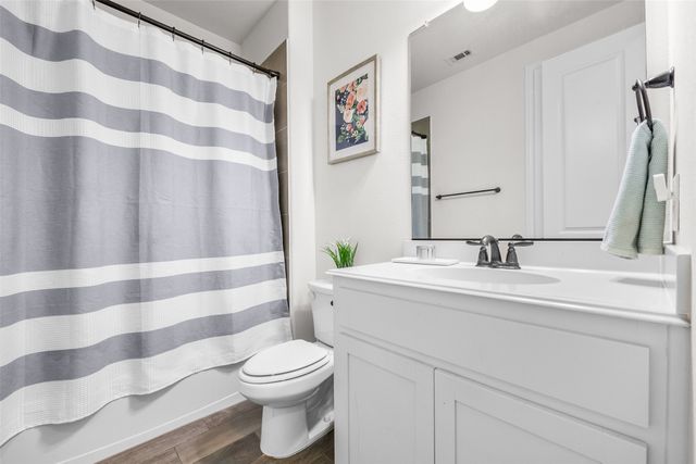 15529 Pioneer Bluff Trail, Fort Worth, TX 76262