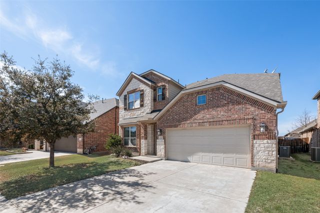 15529 Pioneer Bluff Trail, Fort Worth, TX 76262