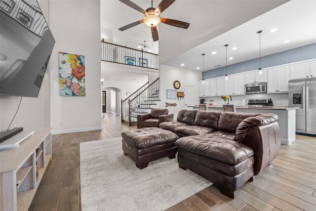 15529 Pioneer Bluff Trail, Fort Worth, TX 76262