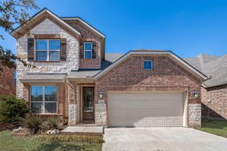 15529 Pioneer Bluff Trail, Fort Worth, TX 76262