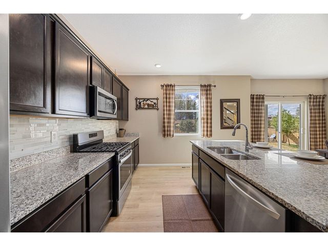 6835 Whisper Trail Ln, Wellington, CO 80549