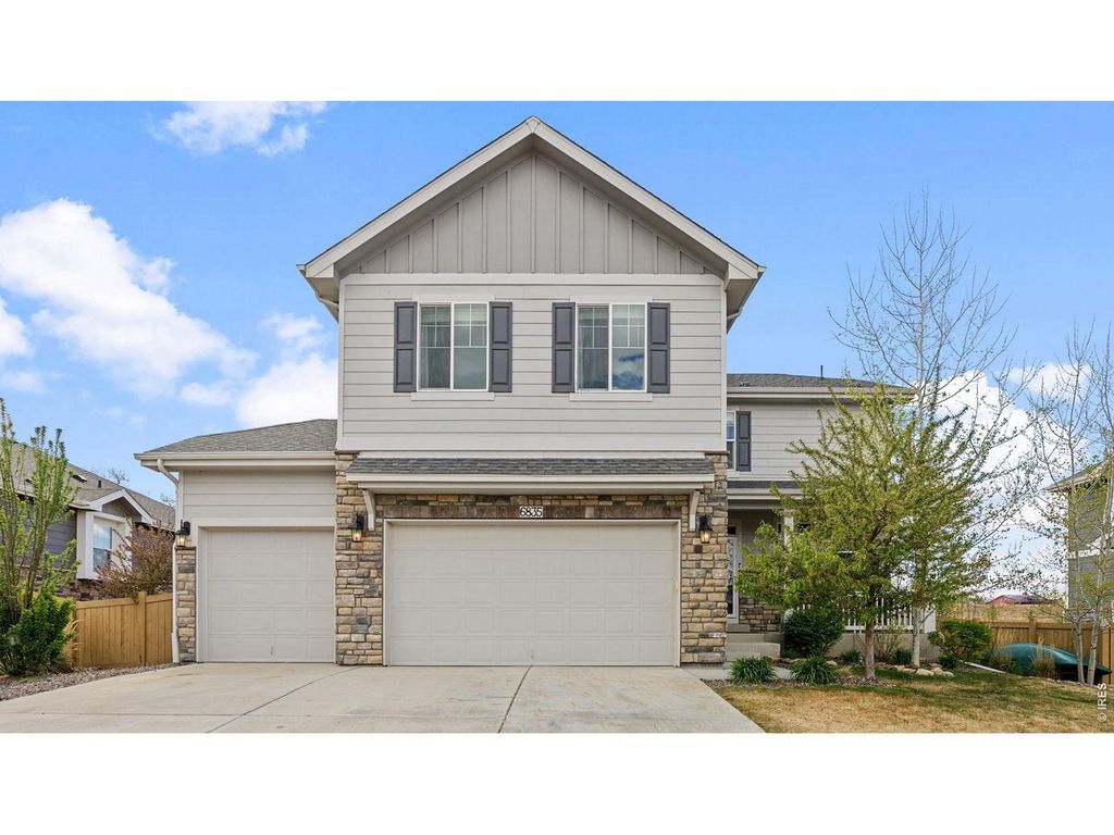 6835 Whisper Trail Ln, Wellington, CO 80549