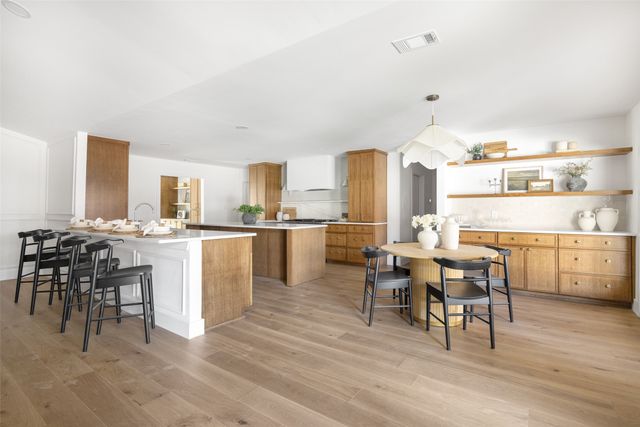 4151 Allencrest Lane, Dallas, TX 75244