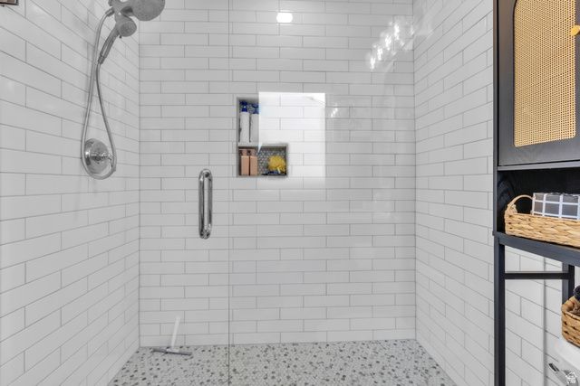 5332 W SCOUT PLANE LN, South Jordan, UT 84009