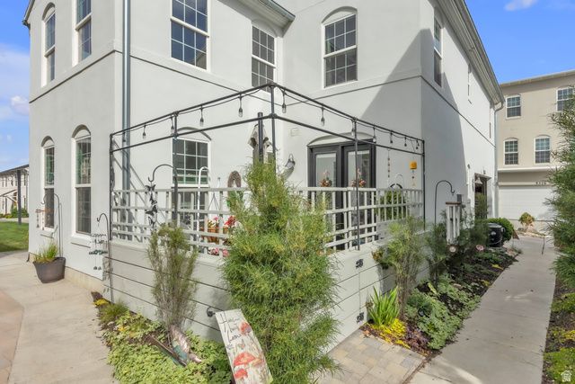 5332 W SCOUT PLANE LN, South Jordan, UT 84009