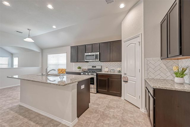 3410 Golden Amber Court, Richmond, TX 77406