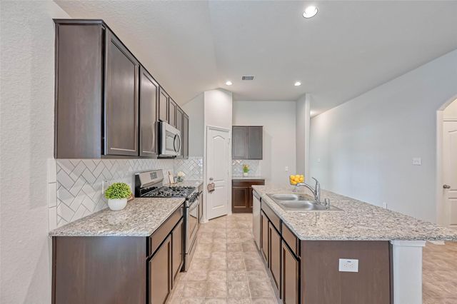 3410 Golden Amber Court, Richmond, TX 77406