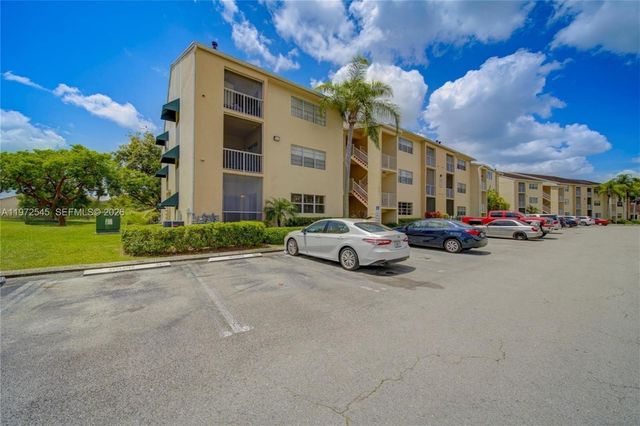 15285 SW 107th Ln 201, Miami, FL 33196