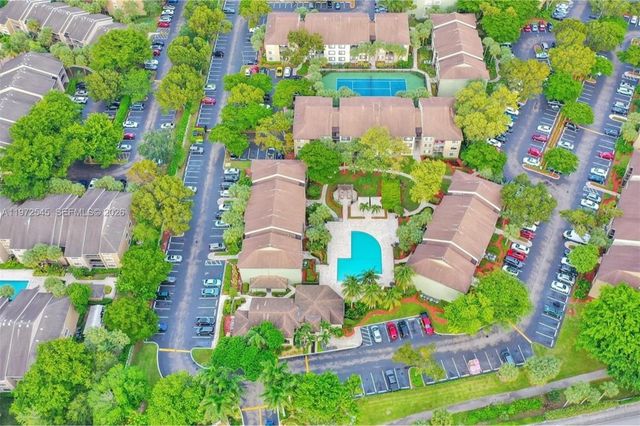 15285 SW 107th Ln 201, Miami, FL 33196