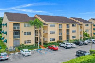 15285 SW 107th Ln 201, Miami, FL 33196