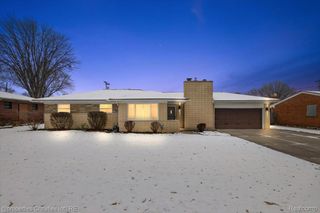 37674 Andrew Drive, Sterling Heights, MI 48312