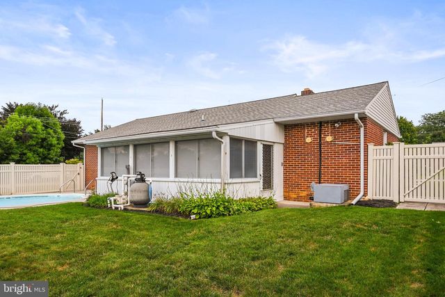 720 MCCOSH ST, Hanover, PA 17331