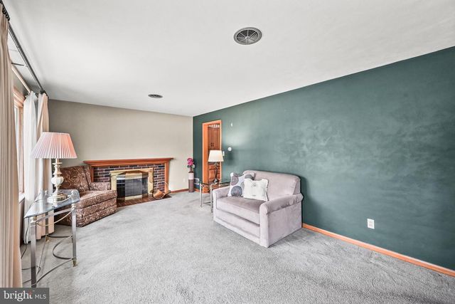 720 MCCOSH ST, Hanover, PA 17331