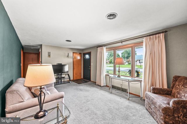 720 MCCOSH ST, Hanover, PA 17331