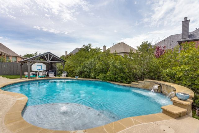 9629 Ben Hogan Lane, Fort Worth, TX 76244