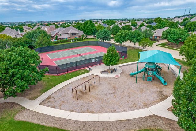 9629 Ben Hogan Lane, Fort Worth, TX 76244