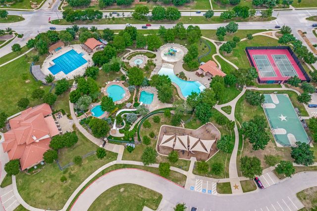 9629 Ben Hogan Lane, Fort Worth, TX 76244