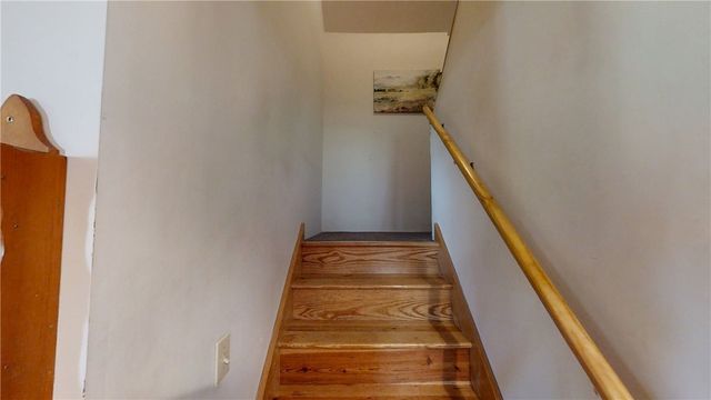 12 School Street, Sherburne, NY 13460