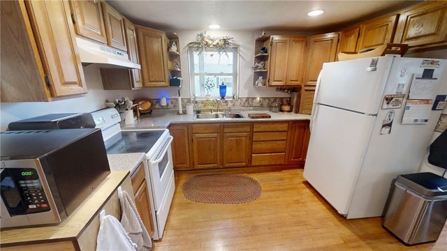 12 School Street, Sherburne, NY 13460