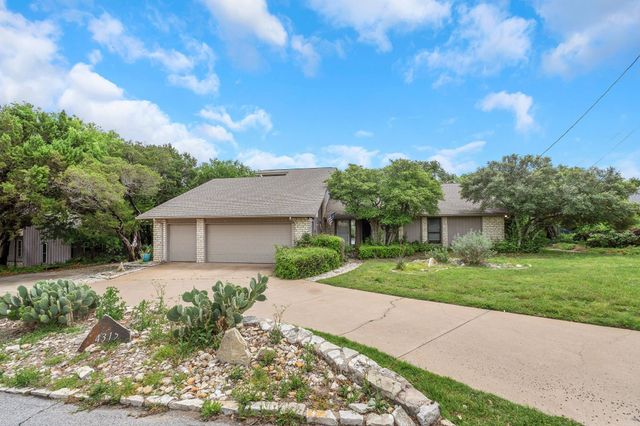 4315 Fairway Drive, De Cordova, TX 76049