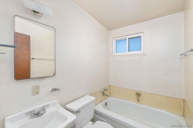 817 Holly Ave., Imperial Beach, CA 91932