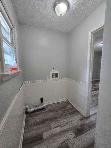 109 E Joy Street, Harrisonville, MO 64701