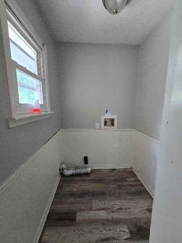 109 E Joy Street, Harrisonville, MO 64701