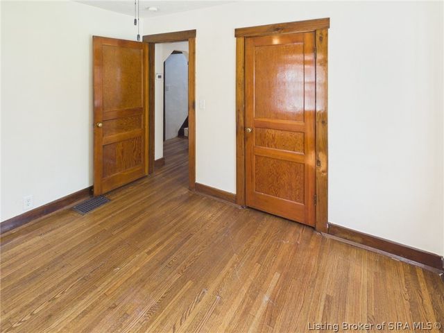 311 Knobloch Avenue, Jeffersonville, IN 47130