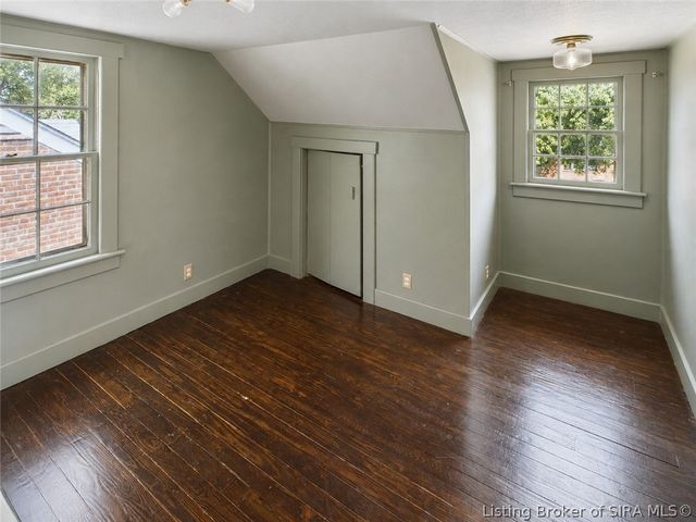 311 Knobloch Avenue, Jeffersonville, IN 47130
