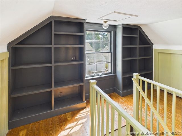 311 Knobloch Avenue, Jeffersonville, IN 47130