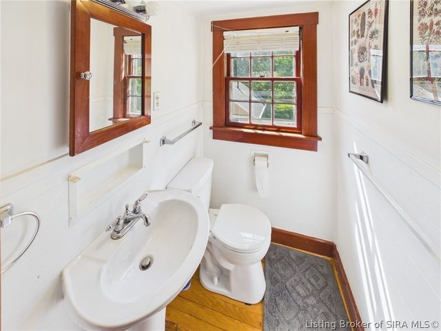 311 Knobloch Avenue, Jeffersonville, IN 47130