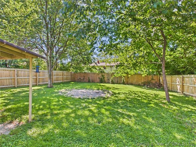 311 Knobloch Avenue, Jeffersonville, IN 47130