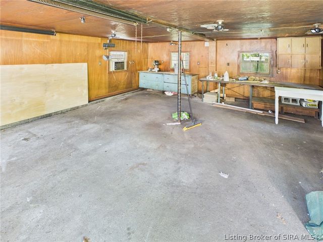 311 Knobloch Avenue, Jeffersonville, IN 47130