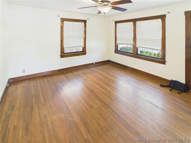311 Knobloch Avenue, Jeffersonville, IN 47130