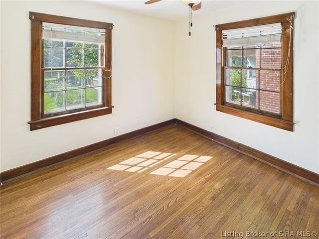 311 Knobloch Avenue, Jeffersonville, IN 47130