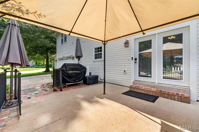 110 Antoinette Terrace, Lake St Louis, MO 63367