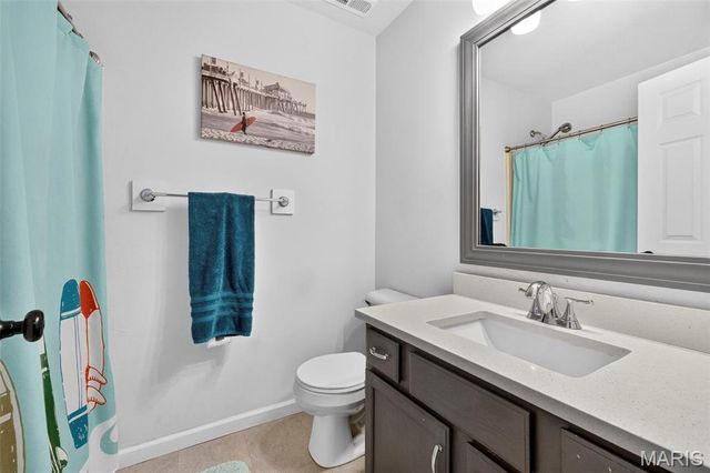 110 Antoinette Terrace, Lake St Louis, MO 63367