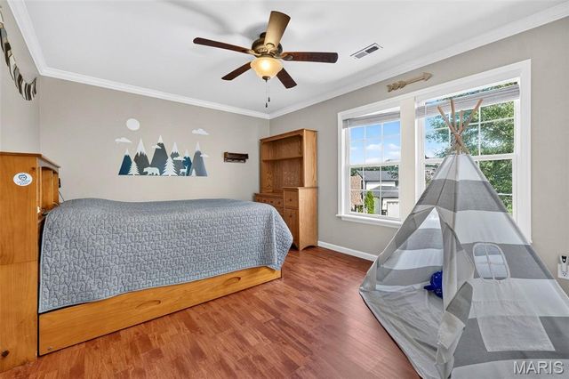 110 Antoinette Terrace, Lake St Louis, MO 63367