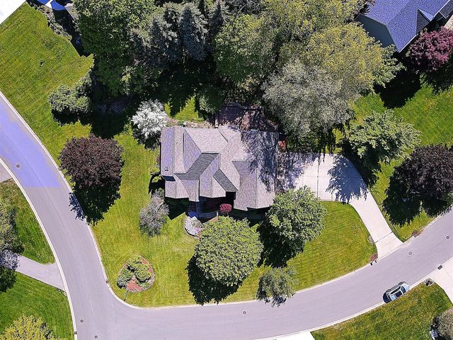 146 Summerfield Court, Grandville, MI 49418