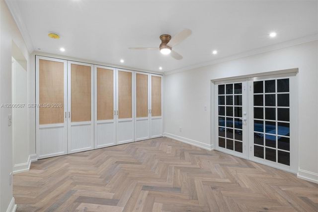 909 Roderigo Ave, Coral Gables, FL 33134