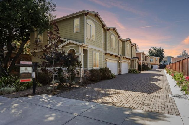 182 Redding Road, Campbell, CA 95008
