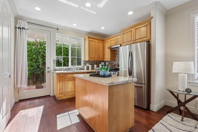 182 Redding Road, Campbell, CA 95008
