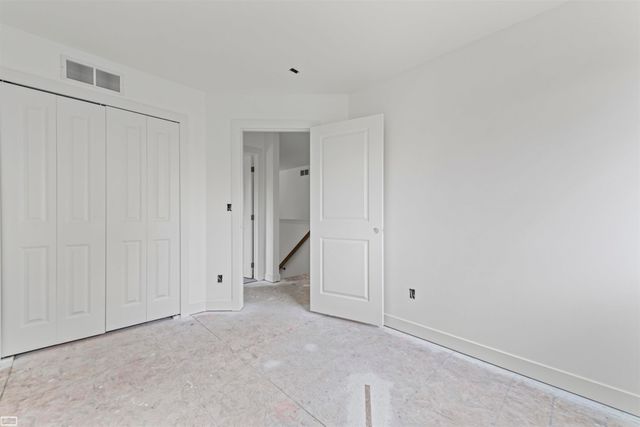 3693 S Athanasia Way, Fort Gratiot Twp, MI 48059