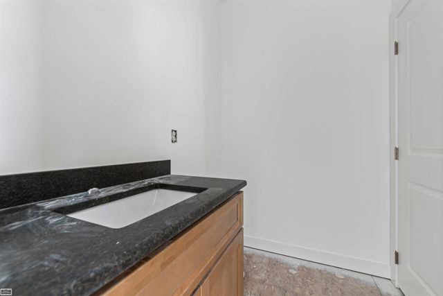 3693 S Athanasia Way, Fort Gratiot Twp, MI 48059