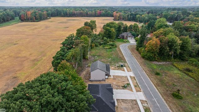 3693 S Athanasia Way, Fort Gratiot Twp, MI 48059
