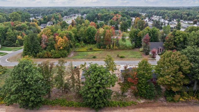 3693 S Athanasia Way, Fort Gratiot Twp, MI 48059