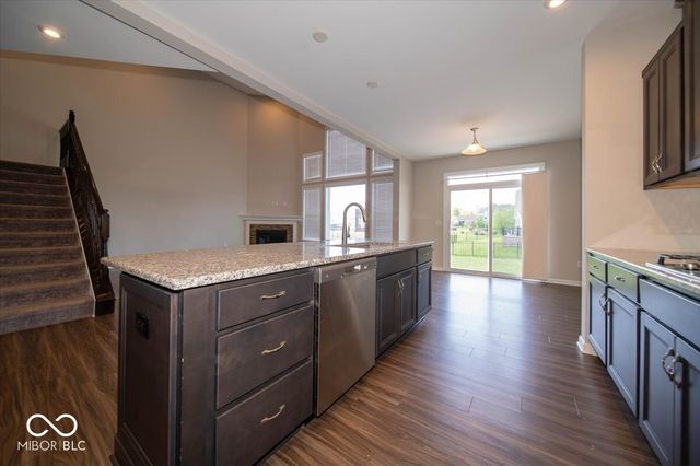 1402 Hove Drive, Greenwood, IN 46143
